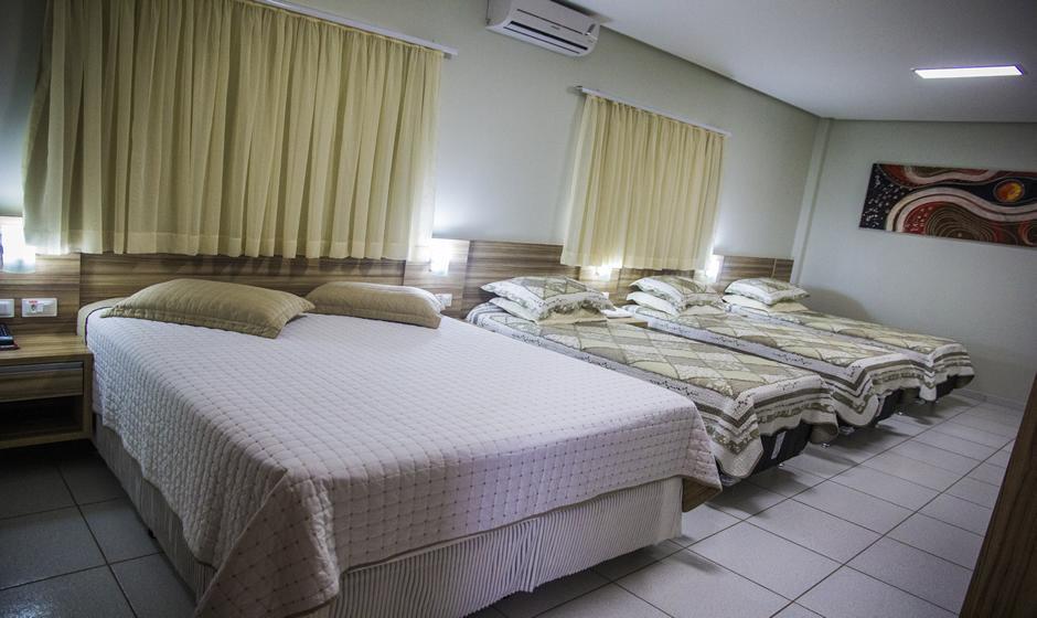 Hotel Baeza Goiatuba Room photo